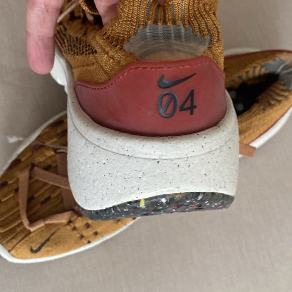 NEW Nike Space Hippie 04 Wheat Dark Beetroot (Women's) - Picture 12 of 16